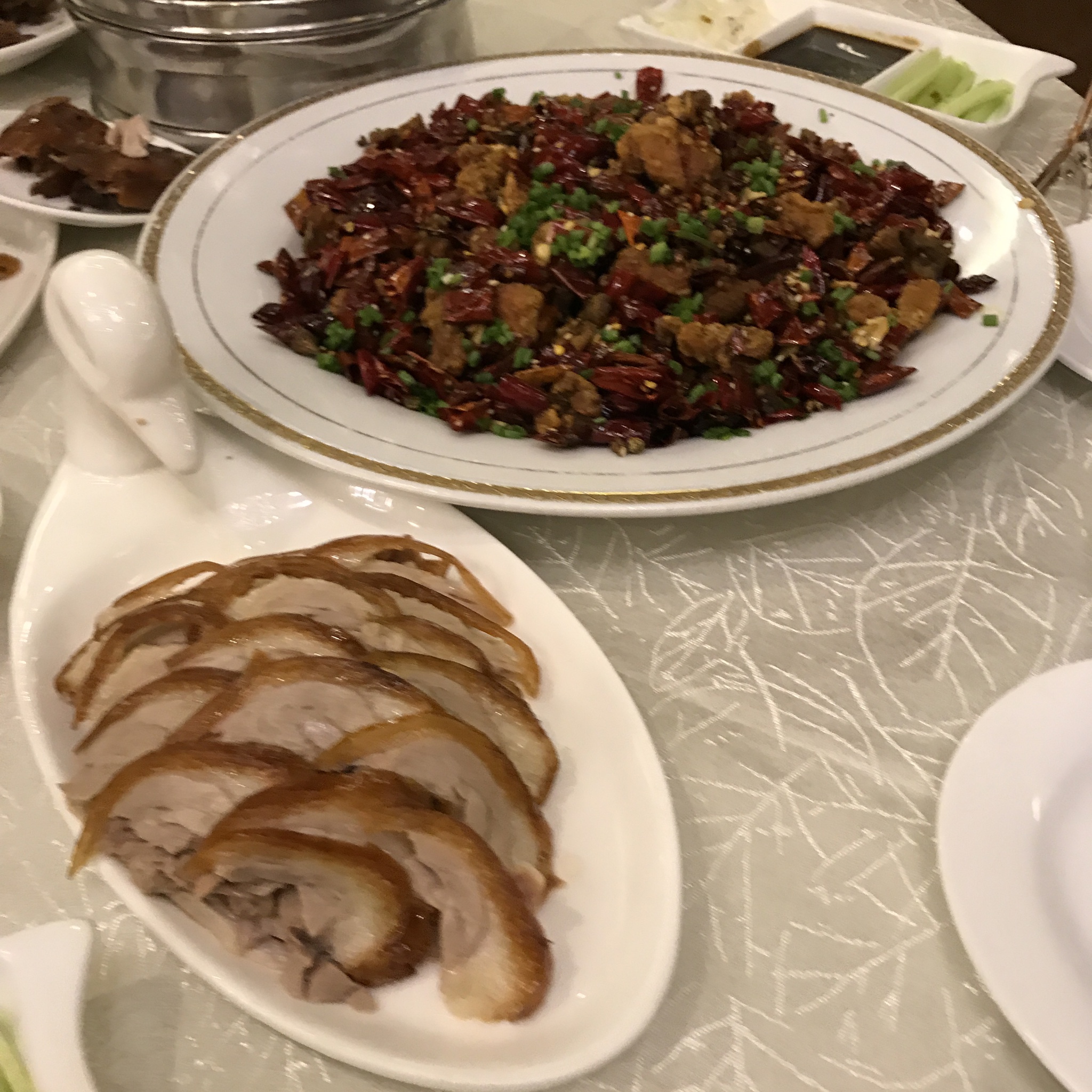 北京で食べた人生初の北京ダックが最高に旨かった！！！！中国の食はレベルが高すぎる！