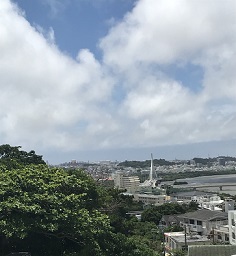 沖縄アカデミー専門学校