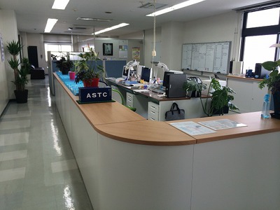 NEW事務所1