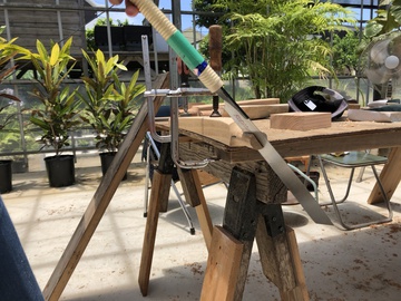 くぎを使わない椅子作り