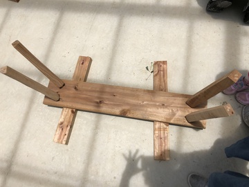 くぎを使わない椅子作り