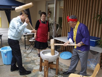 新春餅つき