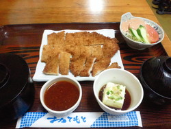 定食屋　丸仲