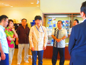 山本大臣ご来館１