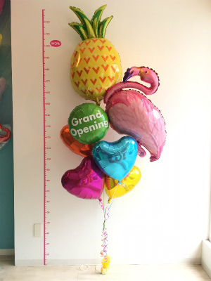 the balloon factory バルーンファクトリー　フラミンゴ　ヤシの木　パイナップル　お誕生日　開店　周年祝い　夏　ピッタリ　バルーン