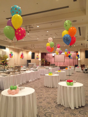 balloon factory、okinawa balloon shop 沖縄　風船　バルーン、祝賀会、周年祝い、発表会、お誕生日、披露宴、パーティー会場　飾り付け、卓上　飾り付け　風船