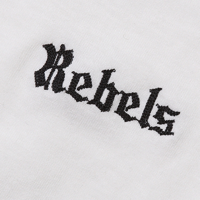 REBELS EMBR TEE (BLACK REBEL)