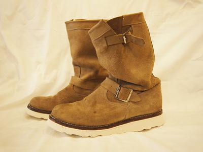 CUSTOM BOOTS