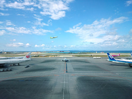 空港メシ