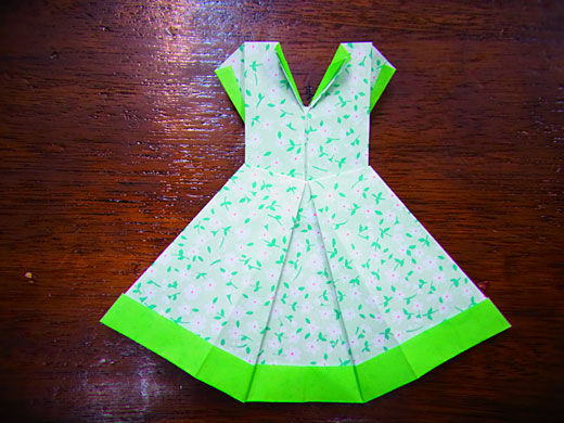 折り紙ワンピースの折り方 40代からの ときめきファッション 大人可愛いを集めた小さなお店 ﾟ