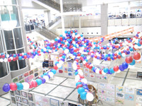昨日と今日とお月さんと。 2011/10/13 01:59:13