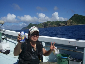 　沖　釣　り　行　っ　て　き　ま　し　た　～　(^o^)／