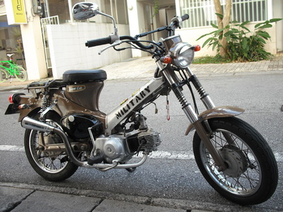 ミリタリーカブ　２台