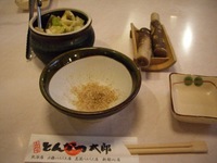 とんかつ太郎(・e・)