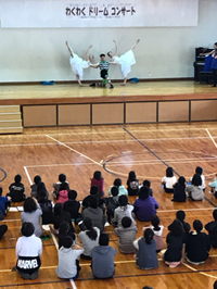 沖縄県青少年子ども芸術劇場(砂川小学校&福嶺小学校)