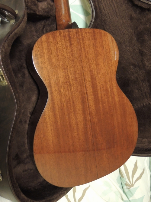 MARTIN　OM-18GEを手に入れる