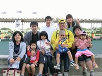 第２２回中部トリムマラソン孫たちと参加しました。 2011/11/21 15:50:19
