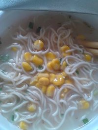 朝からラーメン(￣∀￣)アハハ(・_・)エッ. .? 2012/04/24 09:32:23