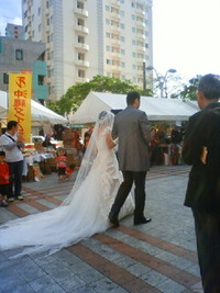国際通りで 2009/12/13 14:23:43