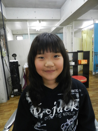 キッズカット 天パありスーパーロングすっきり整えます 美容室 エルカミノ