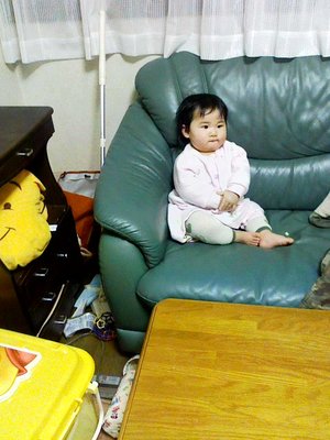 エンジェル初めてのよちよちお散歩