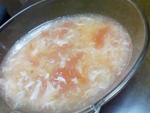 冷製スープとハンバーグ