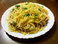 今度はバラ寿司に変身
