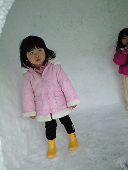 ひらぱーで雪あそび