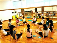 綺麗な足の人は美しい歩き方をしている