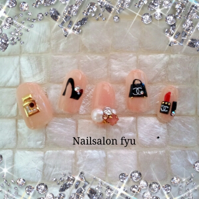 シャネル読谷村ネイルサロンfyu ﾌｭｰ 沖縄県読谷村のネイルサロン Nail Salon Fyu ﾌｭｰ