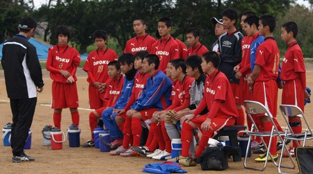 小禄中学校サッカー部応援ブログ 09 12 九州リーグ 3月5日 沖縄東中学校戦