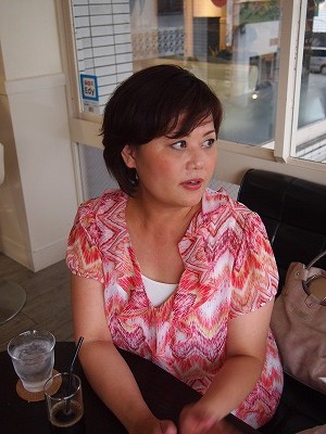 長谷川明美（那覇中学校卒）