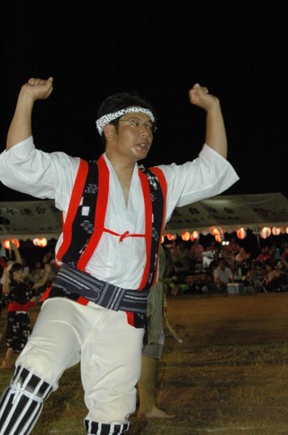 沖縄市久保田青年会（第十五回エイサー祭り2日目友情出演）