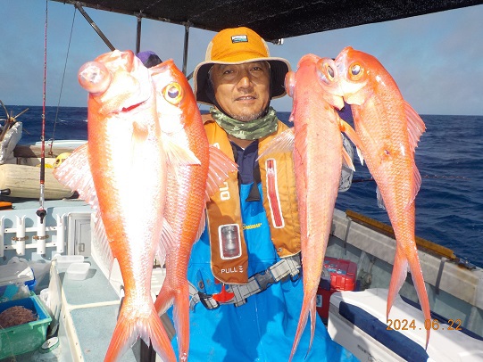 ハナブサ深海釣り乗り合い