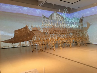 テオ ヤンセン展に♪