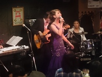 （2015.11.01）　ブルーエモーション　ライブ♪