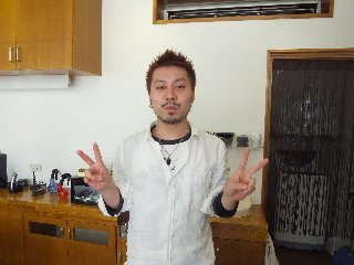 ど～も初めまして比嘉です