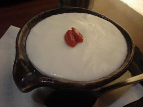 居酒屋の杏仁豆腐…！！
