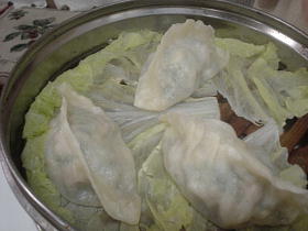 歓迎　萩中店の　餃子～！！