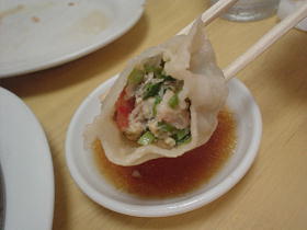 歓迎　萩中店の　餃子～！！