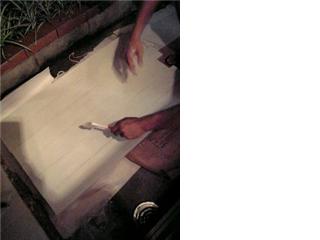 今、机を製作中