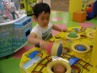 お弁当箱買いに 2011/06/09 09:34:54
