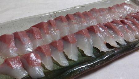 ★★　脂の乗りすぎた　ブリ　は老人には無理　★★