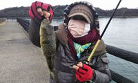 ♪♪　初釣りは　予想どうりのまるボーズ　♪♪ 2022/01/22 12:04:49