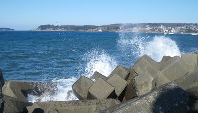 ♪♪ 　　やっぱこの時期　日本海は釣りになりません　♪♪