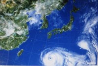 台風の目がくっきり