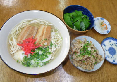 ♪♪　やっぱ　ここは僕好みの味　♪♪
