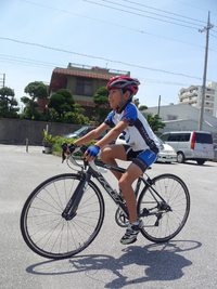 ジュニアや女性も安心　初めてクリップレスペダル
