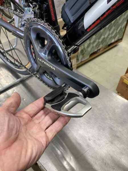販売終了 【中古ロードバイク入荷情報】LOOK 565（電動変速・22