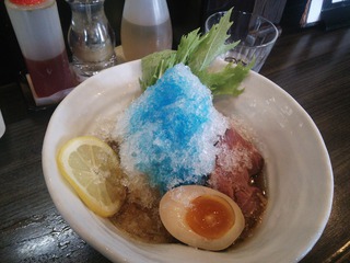青い冷やし中華